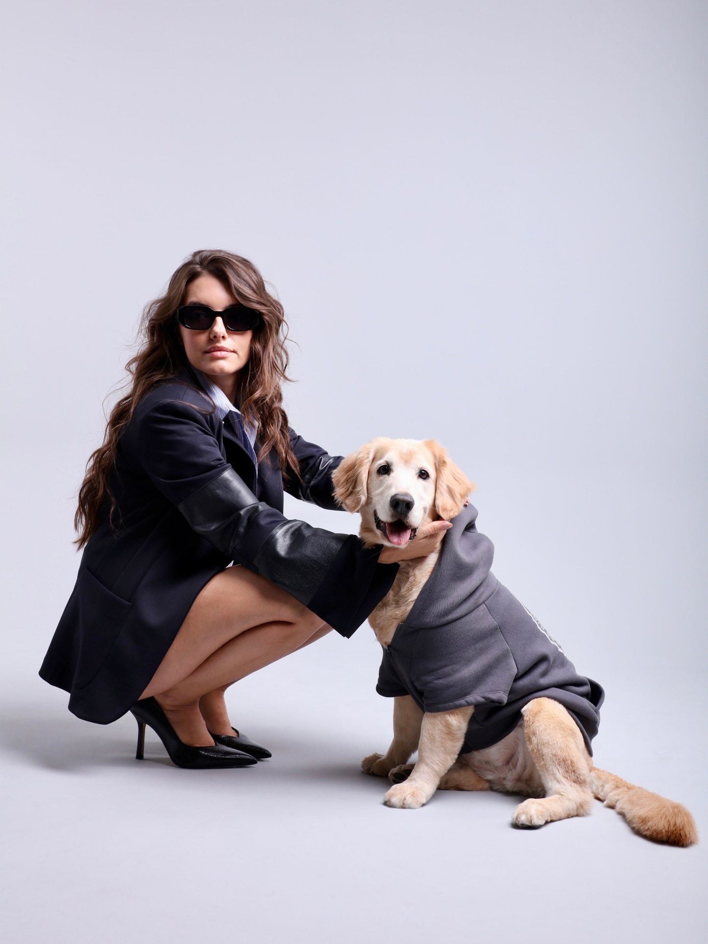 Moletom Hoodie Pet Selo Girl From Ipanema - Cinza Chumbo